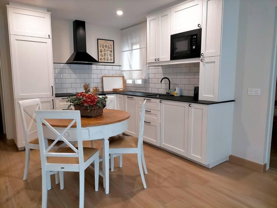 Piso Con Encanto En Pleno Centro オビエド エクステリア 写真