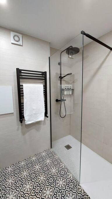 Piso Con Encanto En Pleno Centro オビエド エクステリア 写真
